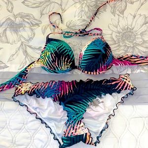 Great Baithing suit -Perfect for Vaca , used once !!!